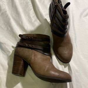 Madden Girl woman’s boots size 10M